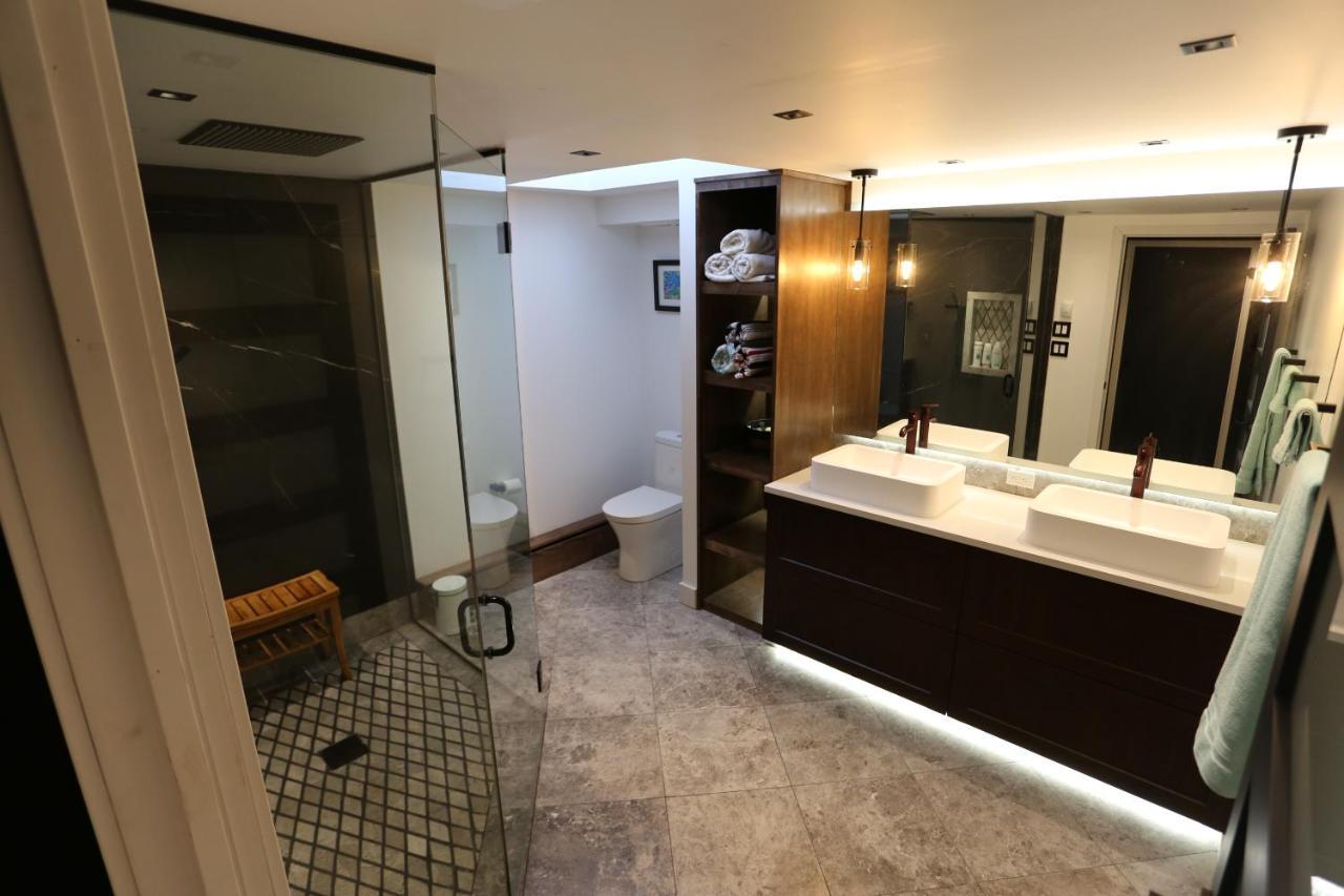 好丘。Hacho House Bed and Breakfast Yellowknife Exteriör bild