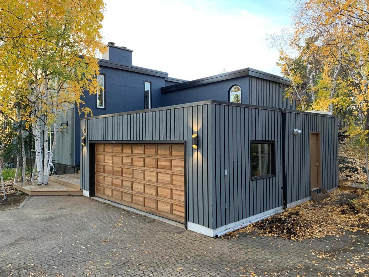 好丘。Hacho House Bed and Breakfast Yellowknife Exteriör bild